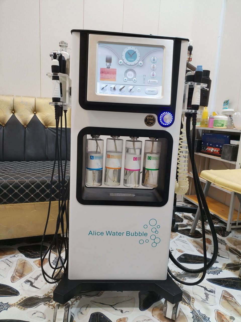 للبيع اورس وتر ببل جهاز نضيف ومستخدم قليل ***********
