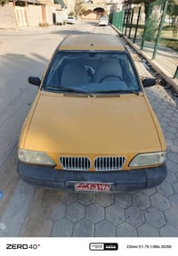 ٢٠١٢ • احمر • ٧ ورقات