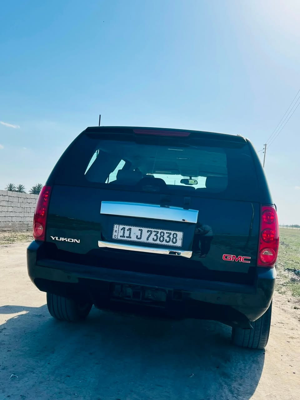 يوكن موديل ٢٠٠٧
رقم بغداد الدولي يعني تحويل مباشر
كفاله محرك 
وكير 
واكسل 
تبريد خير من الله 
السياره كفالة عامه من الضربة وبيهه مكانات بسيطة صبغ جمالية
والسعر ١٥٥ وبيهه مجال بسيط 
العنوان بغداد  للاستفسار ***********
