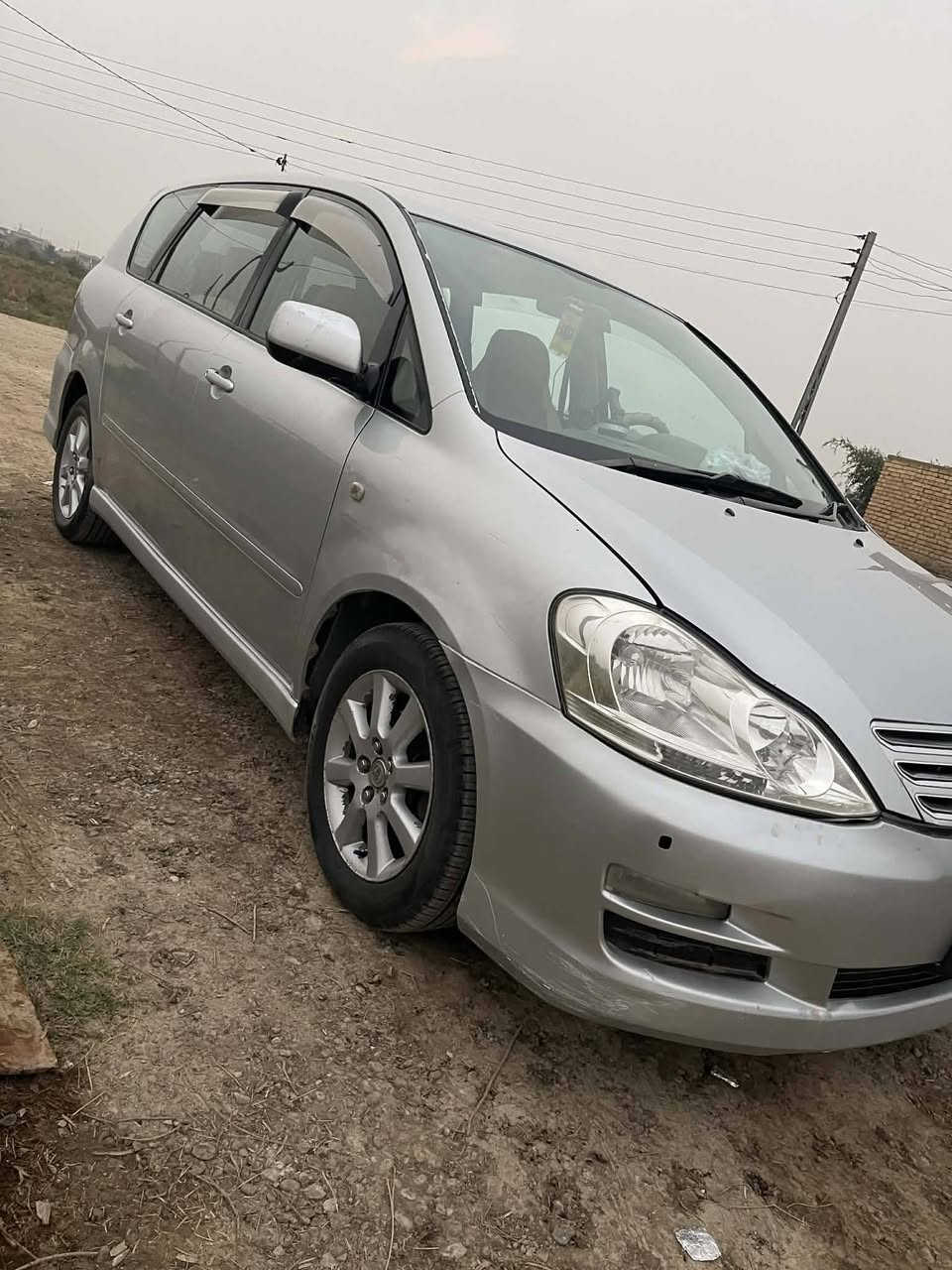 ابصم للبيع موديل 2004 رقم بصره سنويه 28 كرستال مكفوله ظربه صبق عيب شرعي صوليات سياره  تويل جاهزه مكينه وكير شرط حداديه تخم تاير لايت زنون سعر 122 وبيه مجال شراي ينتصل مكان ناصريه ***********
