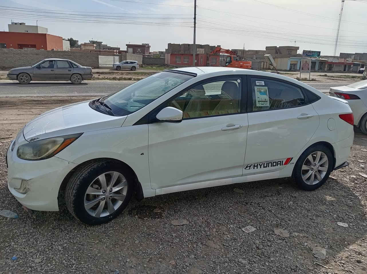 السلام عليكم
اكسنت 2011 كوري
 بدون صبغ عدا شبر بارد بالهلال الخلف
محرك 1600 بي بخار قليل 
 كير شرط تبريد  تدفى جاهز 
صدر ممتاز سياره جاهزه رقم اربيل
سنوية لغاية 2026 
السعر 115$ وبيه مجال 
مراوس يرهم حسب القناعة 
الاتصال +واتساب  ***********
