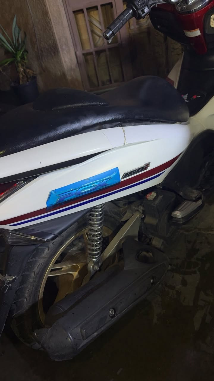 جيل اول خمسينيه للبيع ماشيه 17 الف الدراجه مكفوله كفاله عامه مابيهه اي نقص وكشر نضيف مثل ماشوفون وتجي جيب فيتر وياك وافحص الدراجه ممغسوله احله من التصوير بهواي

السعر 15 وبيها مجال
***********
العنوان بغداد الشعب قرب سوق شلال
