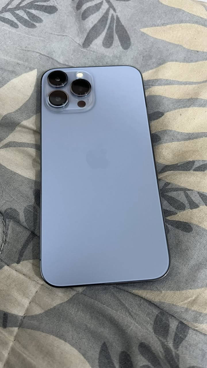 ١٣ برو ماكس ٥١٢ بطاريه ٨٥ بلادي وتر ويه كرتونه فقط نضافه ١٠٠ السعر ٧٥٠ العنوان نجف حي الجمعيه شارع عشرين ***********
