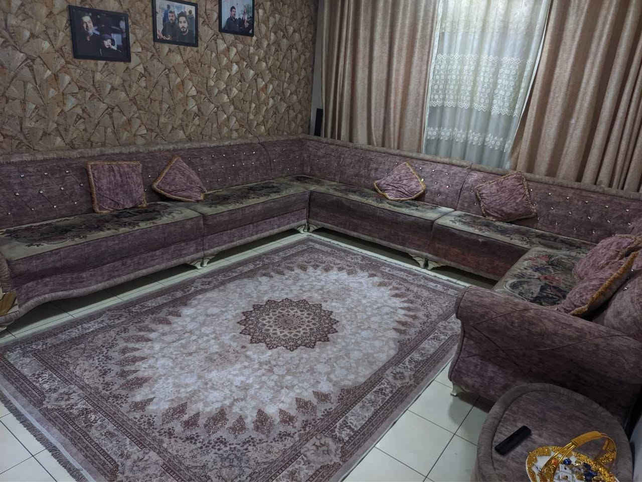 ديوان عمل عراقي درجه اولى قوي وثقيل يحتاج فقط الى غسل بغداد, العراق


**إذا كنت صاحب هذا الإعلان وتريد حذفه لأي سبب، رجاءا أرسل رسالة إلى الدعم الفني**