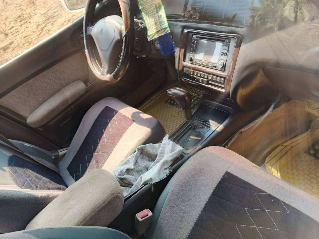 السلام عليكم بطه منفصل سياره مقفوله من كصه و ضربه سياره نظيفه رقم انبار سنويه ساقطه 2022 ، مكاني نجف السعر 45سنوياتها باسم المالك مكانها نجف***********
