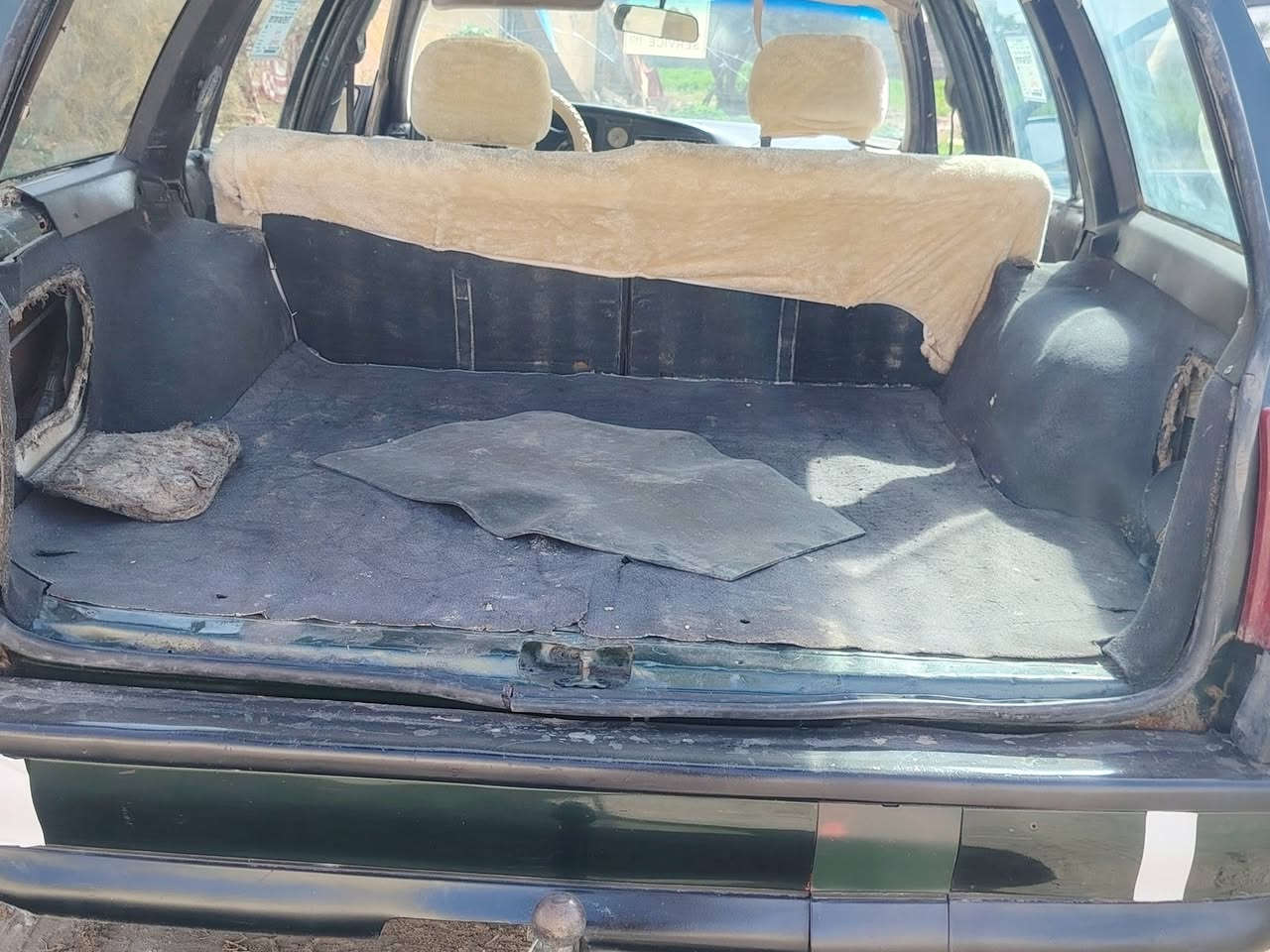 بسم الله
اوبل ستيشن(اوميكا)
موديل ٩٣
محرك ٢٠٠٠
مصبوغه عام جماليه فقط
 مكفوله من معجون وضربه 
كير ومحرك كفاله
السياره نضيفه مثل مموضحلكم
#السعر٣٠ #وبيه مجال 

#مكاني الرمادي
***********
