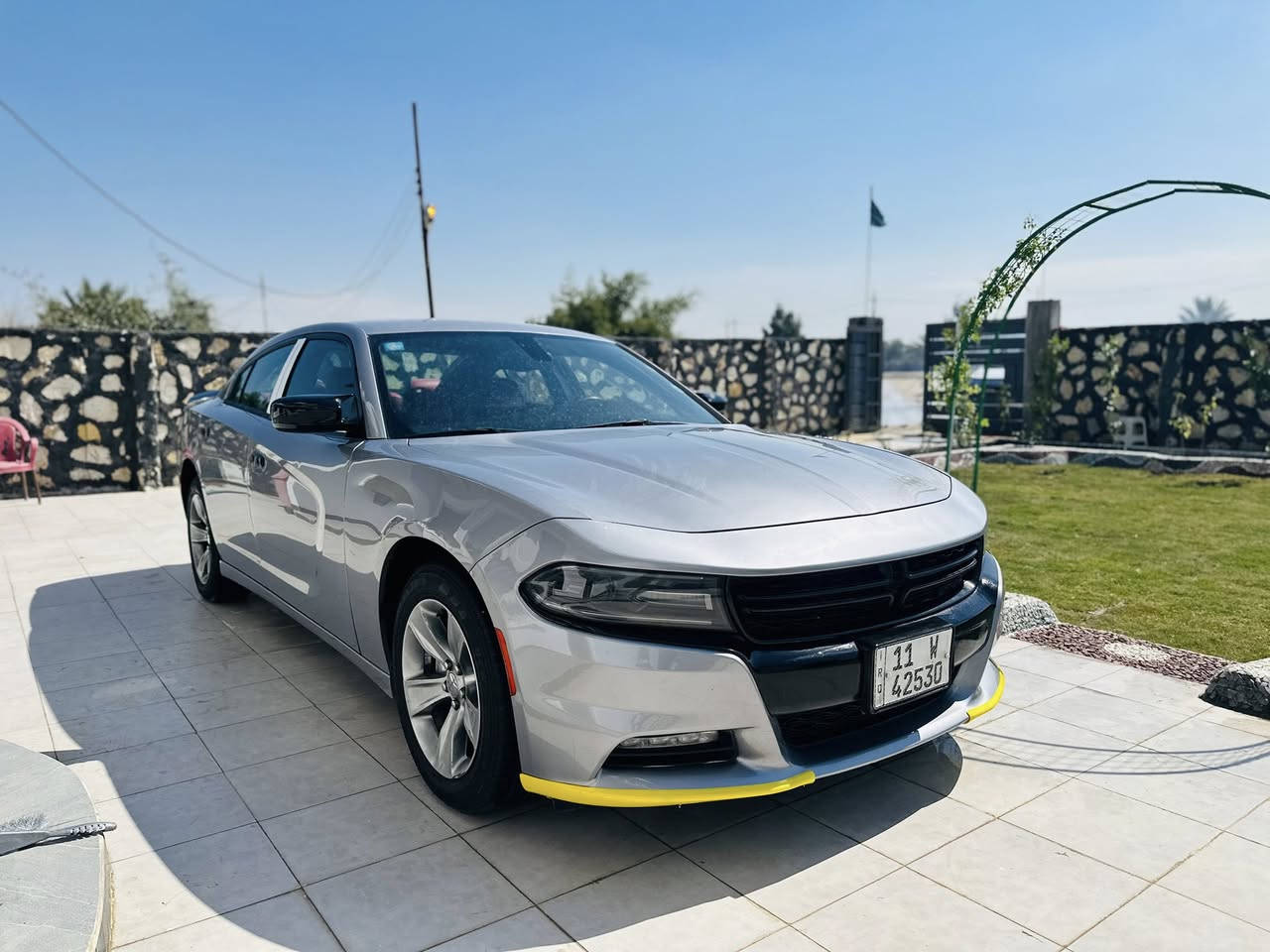 سعره 165 وبيه مجال حك الجيه
يا الله سلام
 عليكم للبيع جاجر موديل ١٦اصل رقم بغداد نكليزي بسمي شخصيا حادثه جاملغ وباب من امريكا  مكاني ديوانيه ***********  مكلف بالنشر
