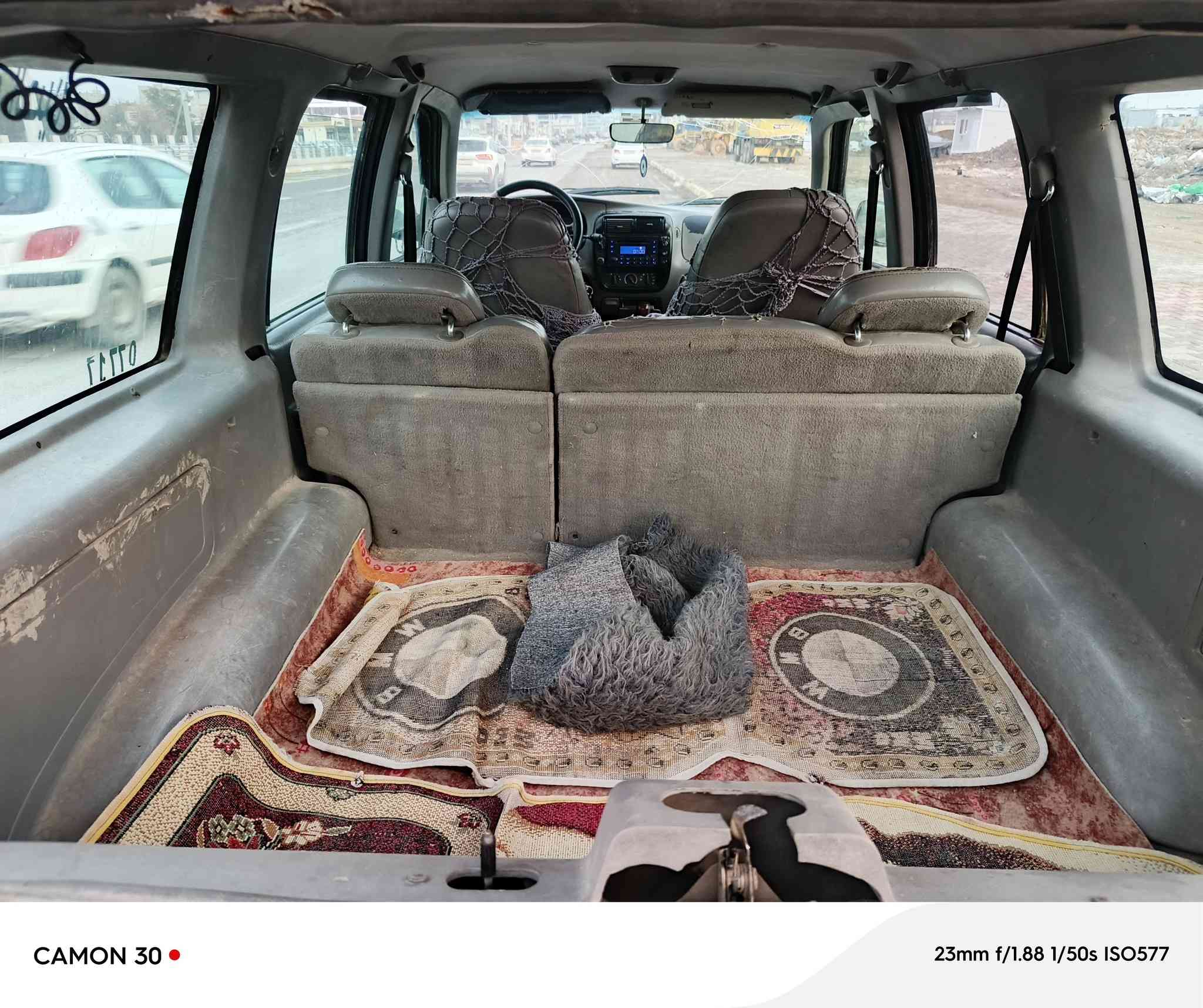 فورت إكسبلورر رقم سليمانية موديل 98 سنويه 2018 كير ومحرك بطه 2500 بشرط محرك جديد كهريائيات  كله شغال صاحبه شرعي ميت الله يرحمه رقم أخو يمي  ماعدهم مشكله قسام شرعي يبصمون وتتحول السعر 22 بي مجال عنوان السياره كركوك ***********
