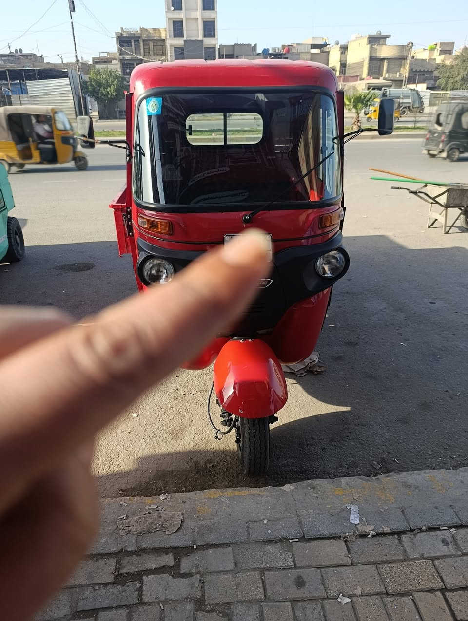 تكتك حمل للبيع جديده مال اسواق وجانت متروكه موديل 2019 رقم وسنويه بسمي تحويل ثاني يوم تكتك مال جنايه ربع مذب عليه بعدهه بكريزهه سعر 4500 يعني اربعه ونص والميعرف بيهه ليعلق شراي اتصل ***********
