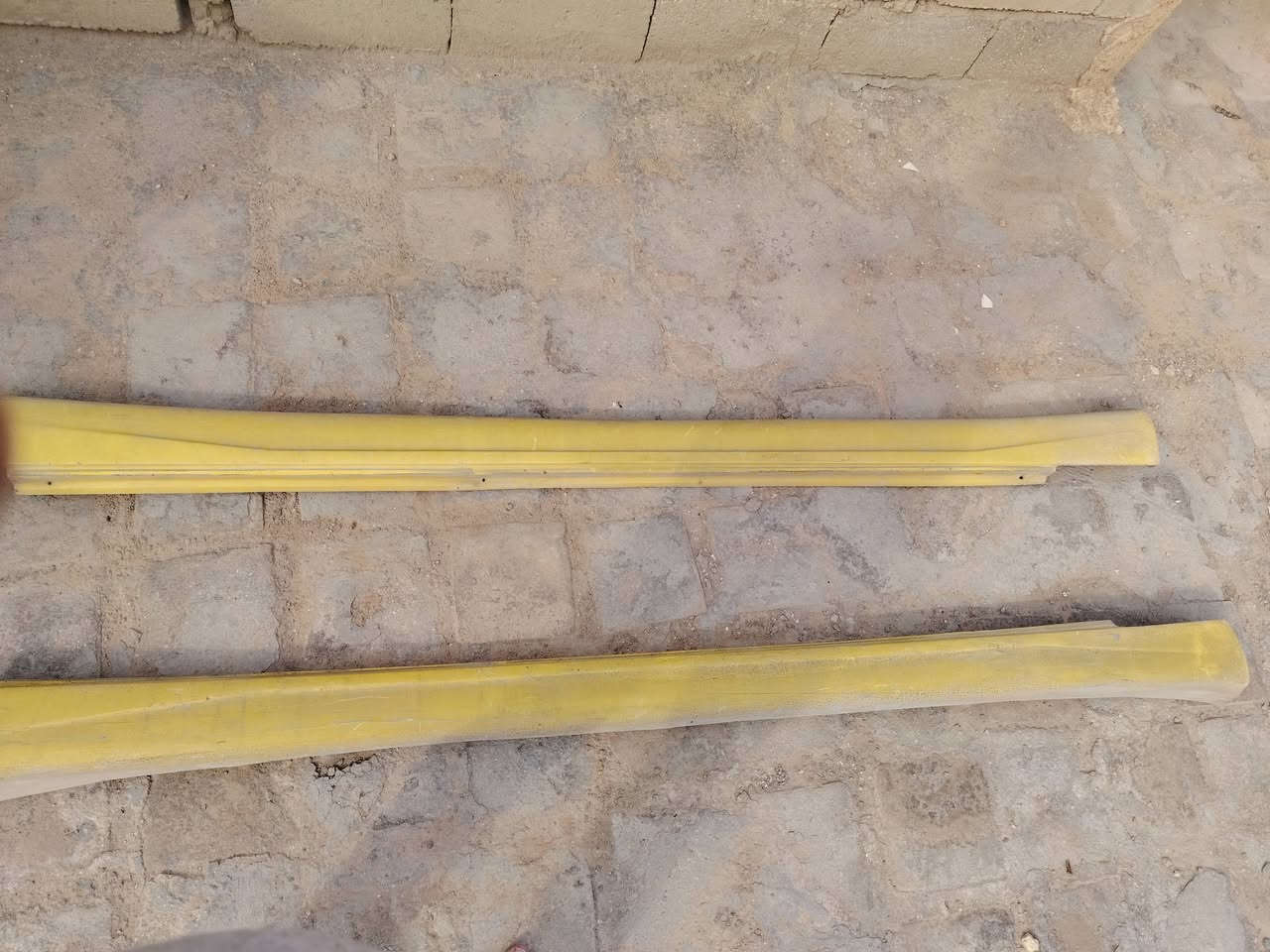 السلام عليكم ورحمة
غراض ملكله للبيع كلمن وسعره
شباك نضيف وحلو 
لحيه خلفيه
عتب طوال
مروحه راديتر
تك لايت ابو عيون
للستفسار
***********
