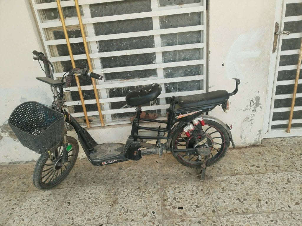 سلام عليكم  متاح دراجه شحن نقص بس بطاريات  سعر قيم وخذ عنوان كوت شهداء


**إذا كنت صاحب هذا الإعلان وتريد حذفه لأي سبب، رجاءا أرسل رسالة إلى الدعم الفني**
