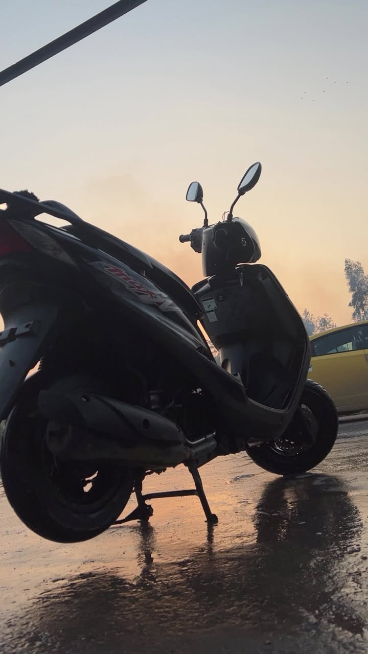 سلام عليكم دراجه ماكس 140للبيع  الدراجه مكينتها خير من الله وكامله مكمله شغاله من كلشي للتواصل *********** مكانها بغداد الراشدية
