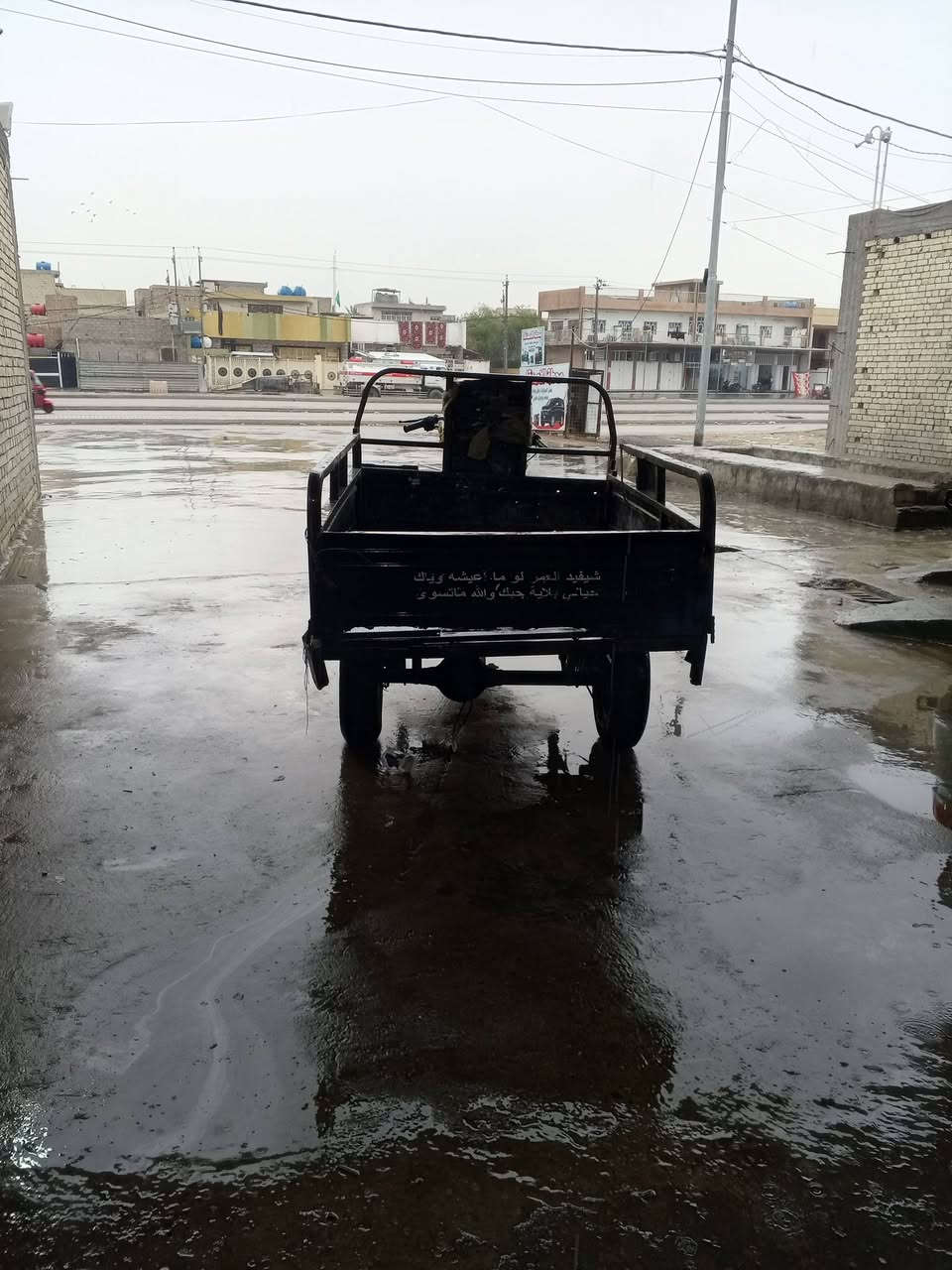 ستوتة صقر موديل/2017/وراق صليه العنوان بغداد مدينة الصدر ***********
