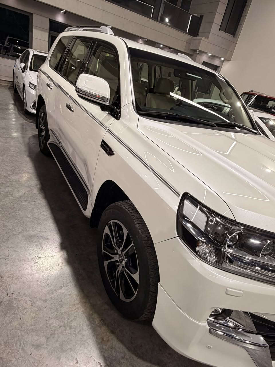 لاند كروز مديل 2021 ساز باب اول كراند تورن مكفوله كفاله عامه لدات داخليه
٤٠٠٠ تنفس طبيعي 
كامرات 
ماشيه ٢٩٠٠ الف حقيقي 
السياره جديده بمعنى الكلمه 
وموصفات ساز غني عن التعريف 
مكاني بغداد السيديه 
للاستفسار الاتصال على الرقم 
***********
