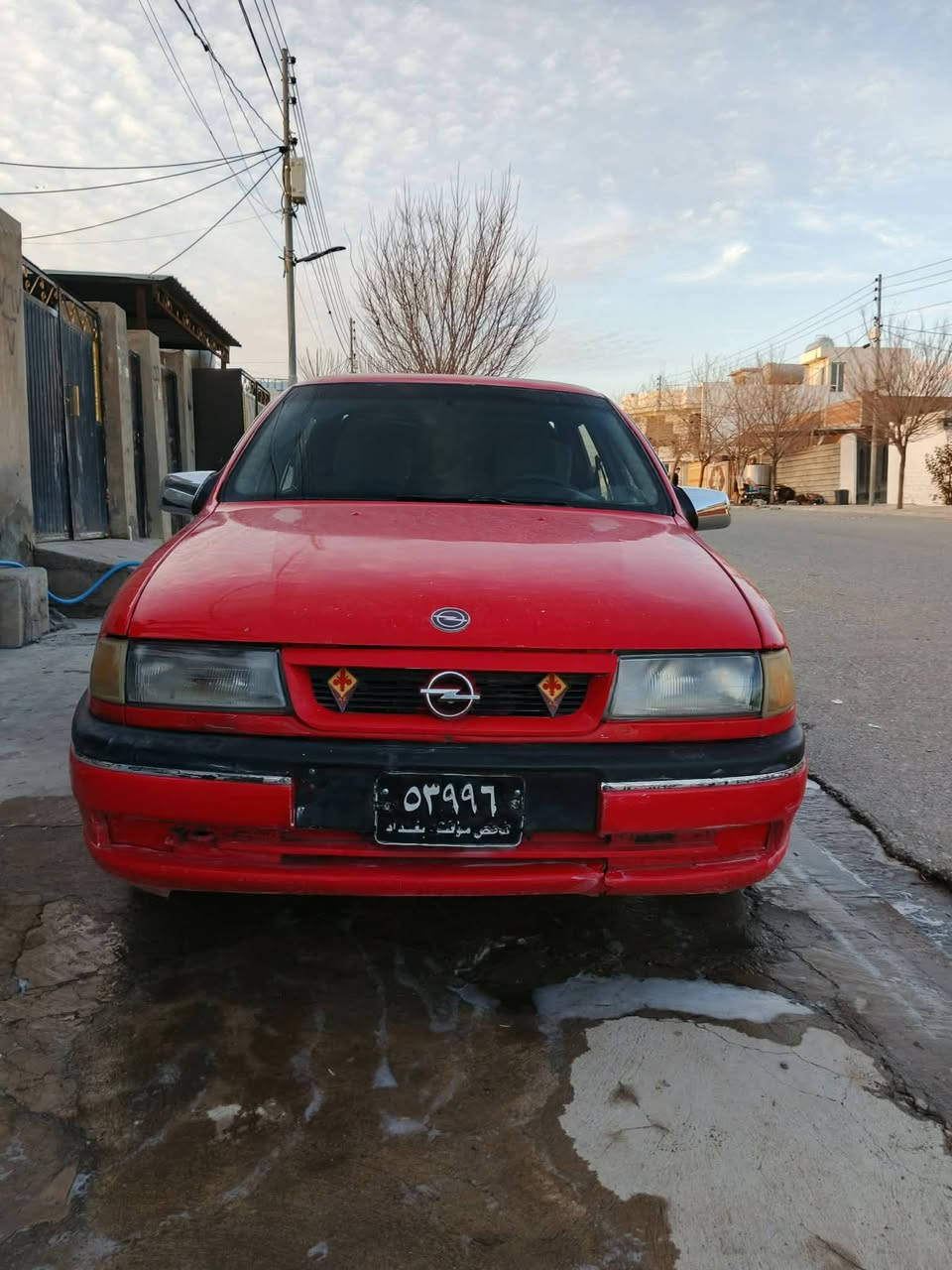 ***********
***********

ئۆپڵ ڤیکترا مۆدیل ١٩٩٣ سەنەوی ئەوەلیات مەکینە ١٦ قایشپان گێڕو مەکینەو گرایشەفت و گەرمی بەشەرت بێدەعم بێلێدراوی زۆر توندو تۆڵەو نمونەیە لە جوانی سعر ٢٥ گڵا کەمێ مەجال 

ناونیشان چمچماڵ
