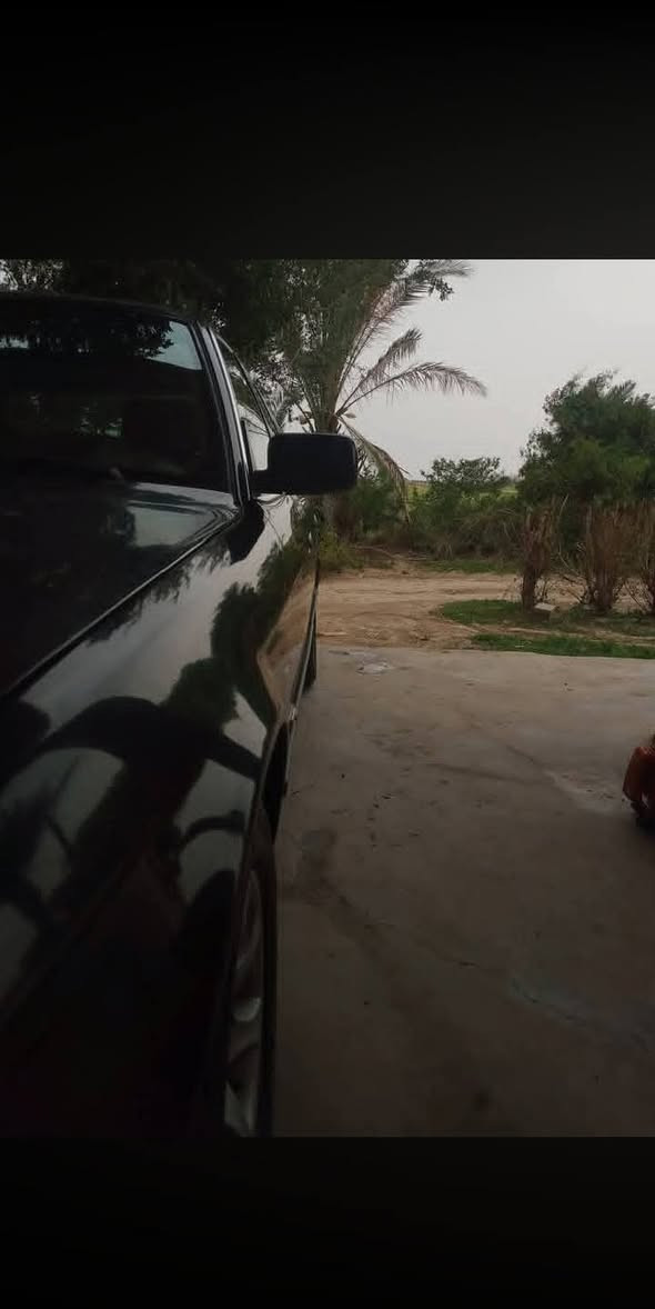 سلام عليكم بي ام للبيع حجم 535 كير محرك اكسل كفاله سياره والله حلوه حيل كير اوتماتيك اصفاحه عدله لا حادث ولا كلبه سياره حلوه و بل عافيه عل ياخذه السعر 45 وبيه مجال تبريد جديد ثلج  مكان بغداد الرقم صاحب السياره ‏‪***********‬‏

