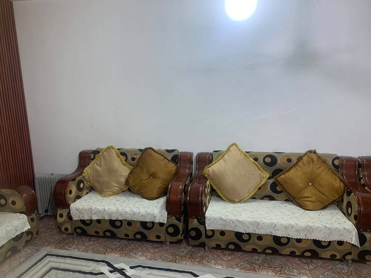 ديوان تزگام للبيع 24 متر للاستفسار الاتصال على الرقم ***********
