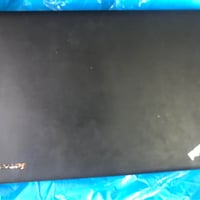 كور i7 • SSD ٢٥٦ • رام ٨