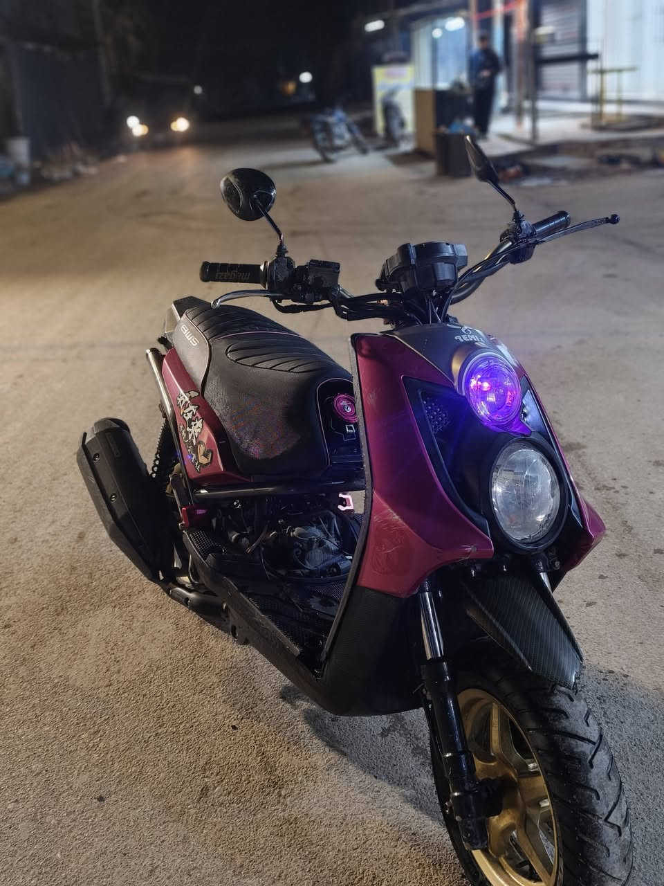 السلام عليكم سكنس جبلي للبيع
الدراجه مكفوله كفاله عامه كلجات رياضي شرط شلعه تشك الكاع ومعدل الدراجه نازله قبل اربع اشهر من المعرض والاوراق موجوده المكان ديالى الخالص للاستفسار ***********
