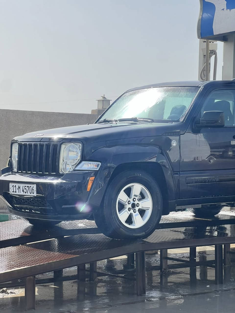 جيب لبرتي ٢٠١١
جيب لبرتي ٢٠١١ بيها رشات صبغ بدون معجون سياره نظيفه كير محرك  تبريد جاهزة وترايها حلو سعرها٩٥وبي مجال بسيط مكانها واسط الكوت مركز المدينه***********
