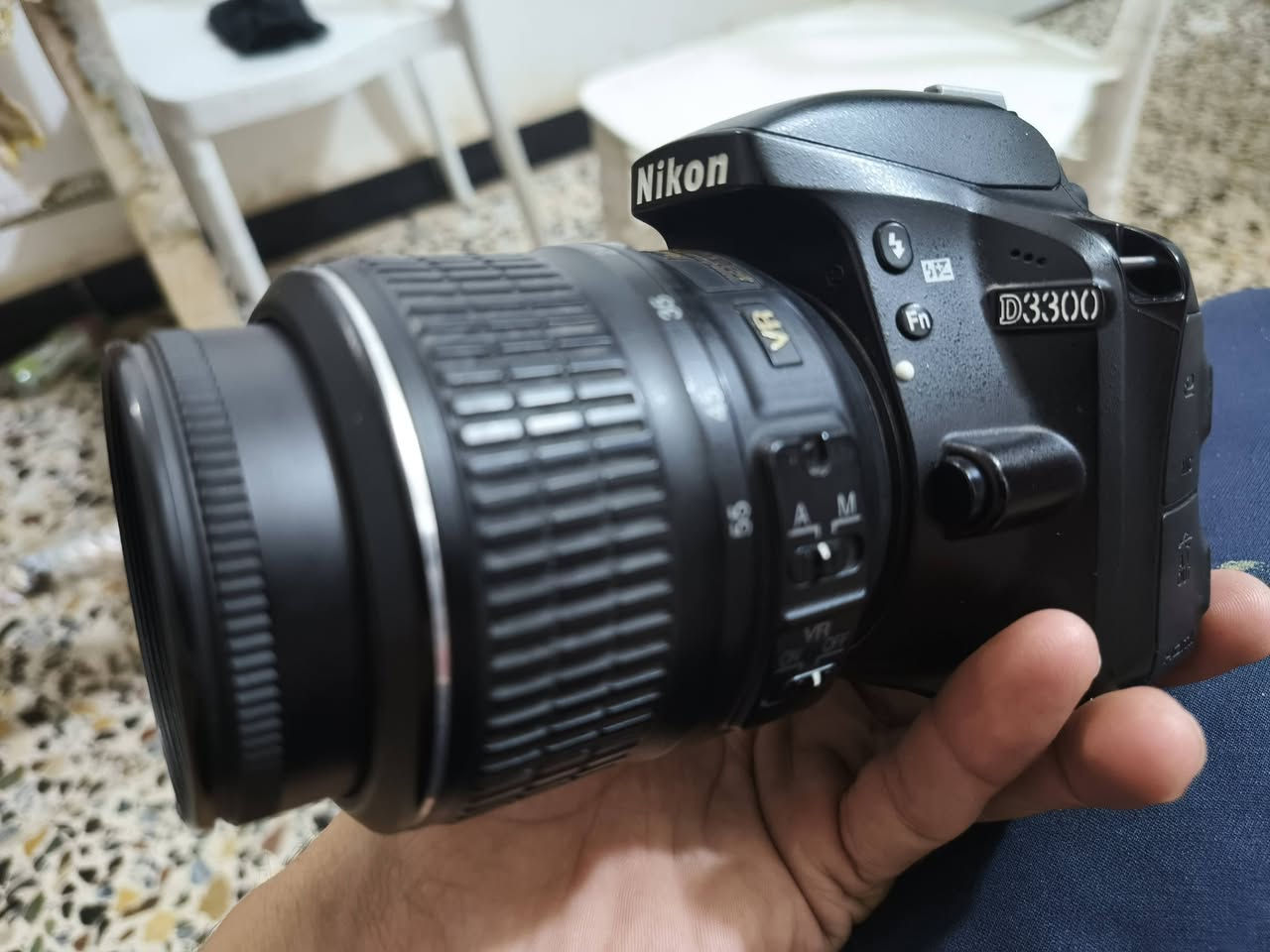 سلام عليكم 
كاميرا نيكون للبيع NIKON D3300 
سنسرها بالفوتو او الصور ٢٤ ميغا بيكسل
و بالفيديو FHD 60 FPS فول اج دي بمعدل 60 اطار بالثانية
العدسة 18-55
حزام 
شاحنة
سعرها (٣٠٠ الف) 
📌 مكاني:  بغداد - مدينة الصدر - قطاع ٣٠ - شارع الجوادر
(توصيل خارج بغداد ما عندي) 
رقم موبايلي ***********

