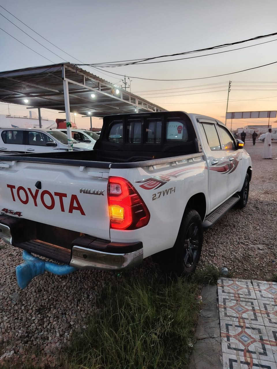 سلام عليكم بيكم هايلوكس مكفوله كفاله عامه ماشيه ١٩ الف حقيقي فابلون شركه سياره وضع شركه رقم بابل موديل ٢٠٢٣  رقم الجوال ***********
