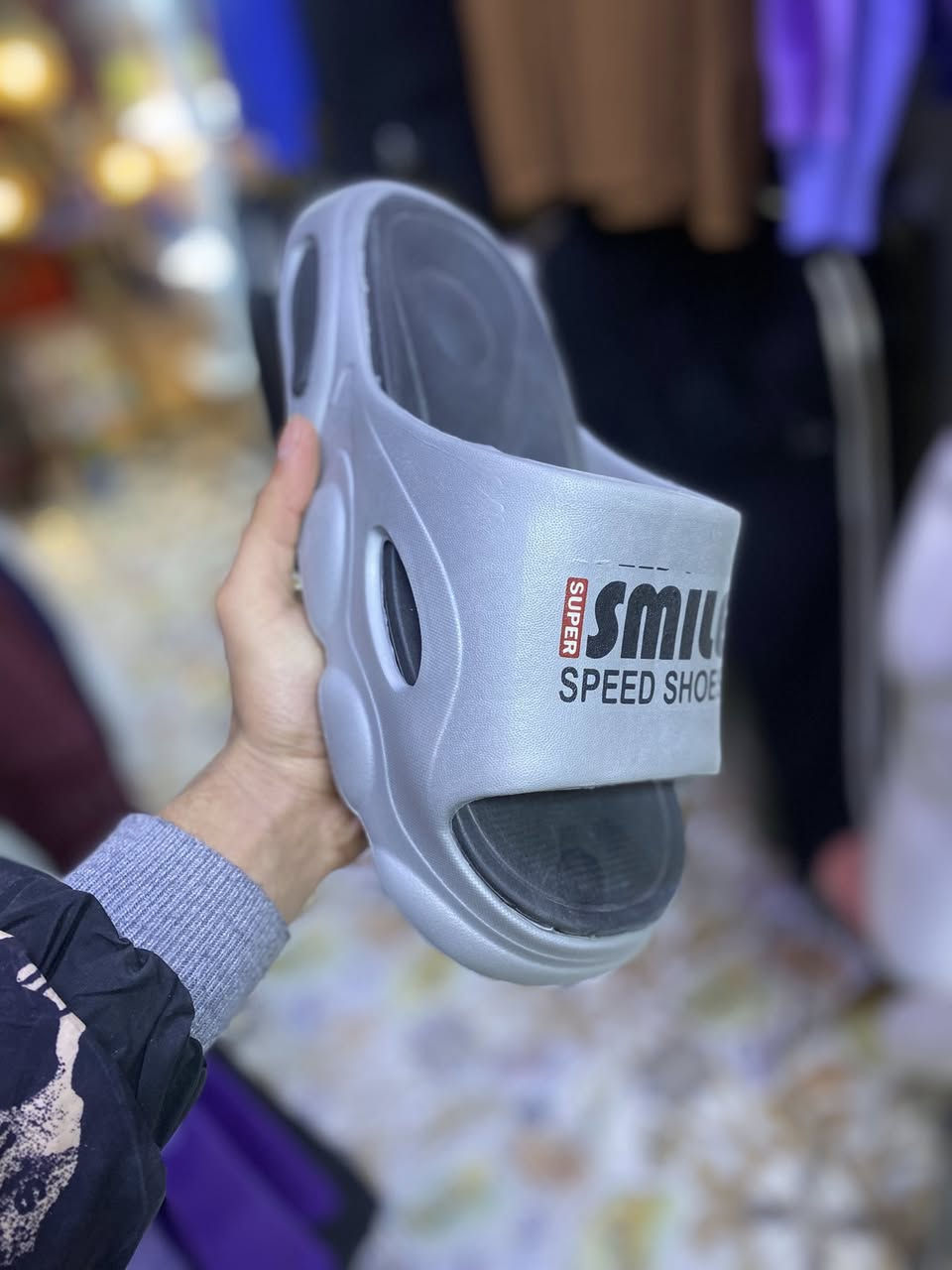 كلشي متوفر مع ايترو للملابس


**إذا كنت صاحب هذا الإعلان وتريد حذفه لأي سبب، رجاءا أرسل رسالة إلى الدعم الفني**