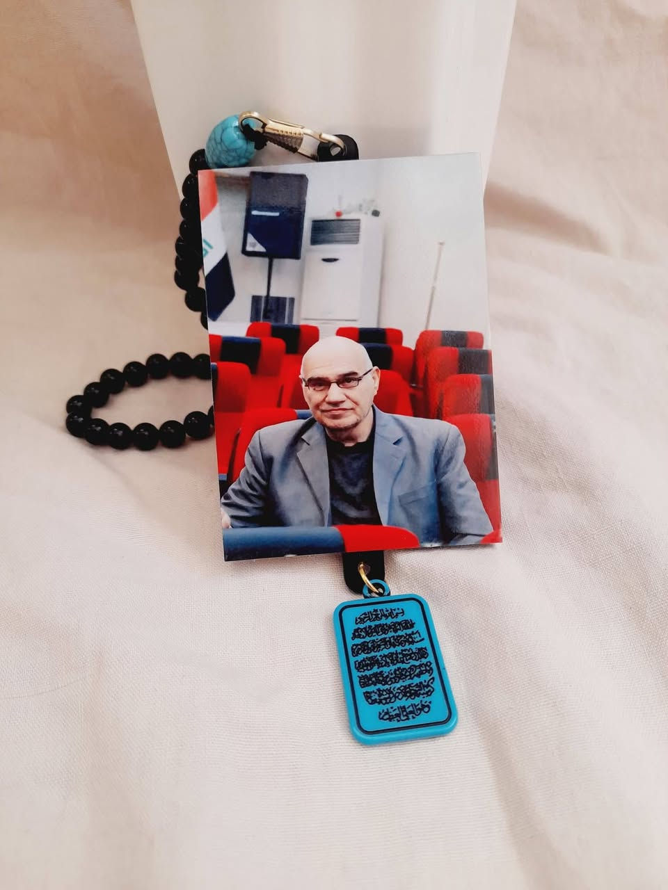 متوفر مختلف الهدايا طباعه لعيد الحب وكل المناسبات
طباعه اكواب عاديه وسحريه
قلاده
تعليقه سياره
لوحات خشب 
لوحات اطار زجاج
لوحات اطار اكرلك
والاسعار جدا مناسبه متتجاوز ال١٠ الالاف 😍

#هدايا #عيد_الحب #طباعة #مناسبات


**إذا كنت صاحب هذا الإعلان وتريد حذفه لأي سبب، رجاءا أرسل رسالة إلى الدعم الفني**