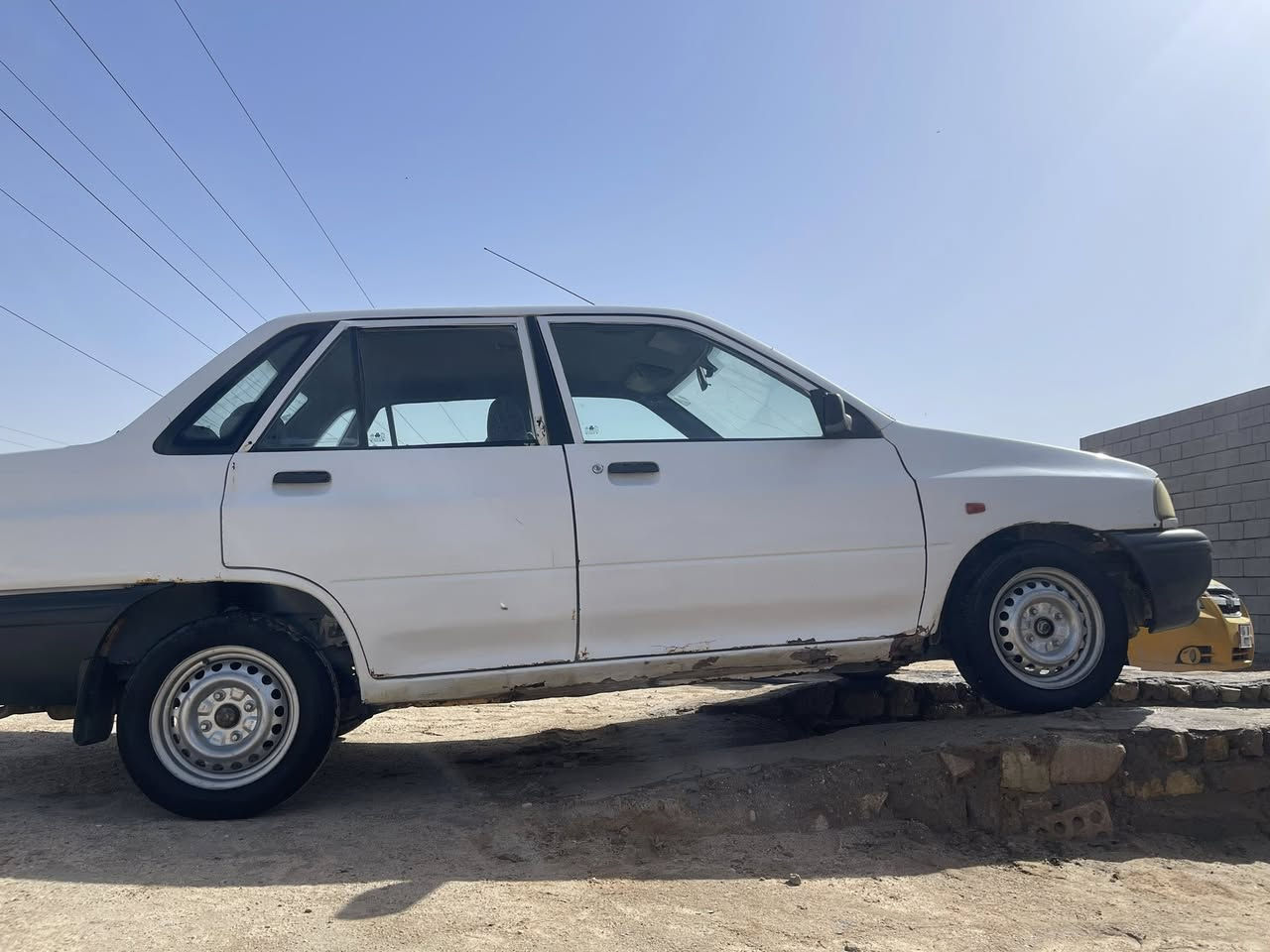 السلام وعليكم سايبا للبيع مديل  2012
مكينه وكير وحداديه كفاله 
السياره بسمي الغايه 2028
مصبوغه عام جماليه بدون حادث 
تخم تاير جديد 
المكان البصره الزبير 
السعر ٢٨ وبيه مجال قليل 
وهذا رقمي *********** وبيه واتساب
