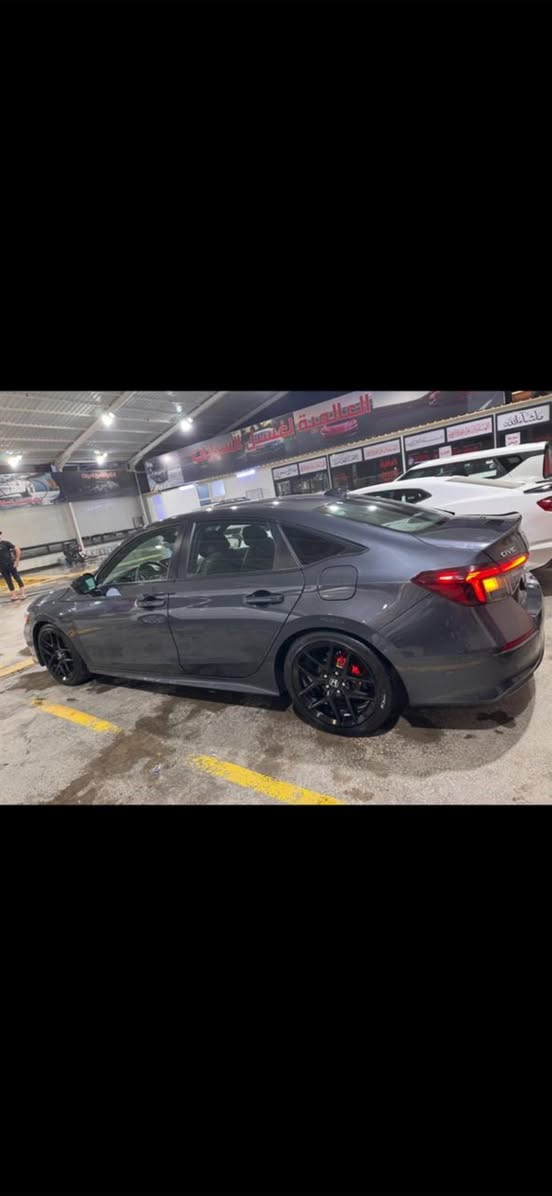 سيفك موديل ٢٥ ضرره بنيد تبديل وصبغ فقط الباقي مكفول 

بيهه تعديل شاصي ولغد فقط فقط فقط  تعديل بدون كص بسمي تحويل ثاني يوم 

لموشراي ليخابر ويدوخني 

تجي تفحص بيدك عجبك اشتري ماعجبك الله وياك 
مكاني بغداد كاظميه        ***********٦
