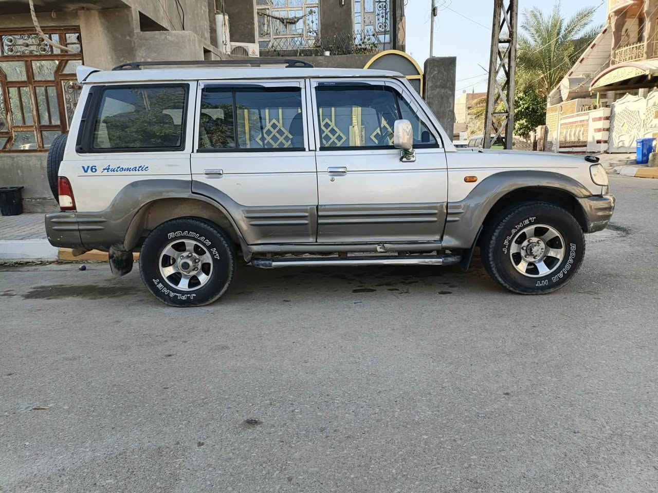 كالوبر مديل ٢٠٠٤ رقم بغداد بسمي تحويل ثاني يوم سياره جاهزه كهرباءياة شغاله بس يردله ترتيبت بصيطه وسعر ٥٠ وبيه مجال حك لجيه مكنه ديالى بعقوبه رقم ***********
