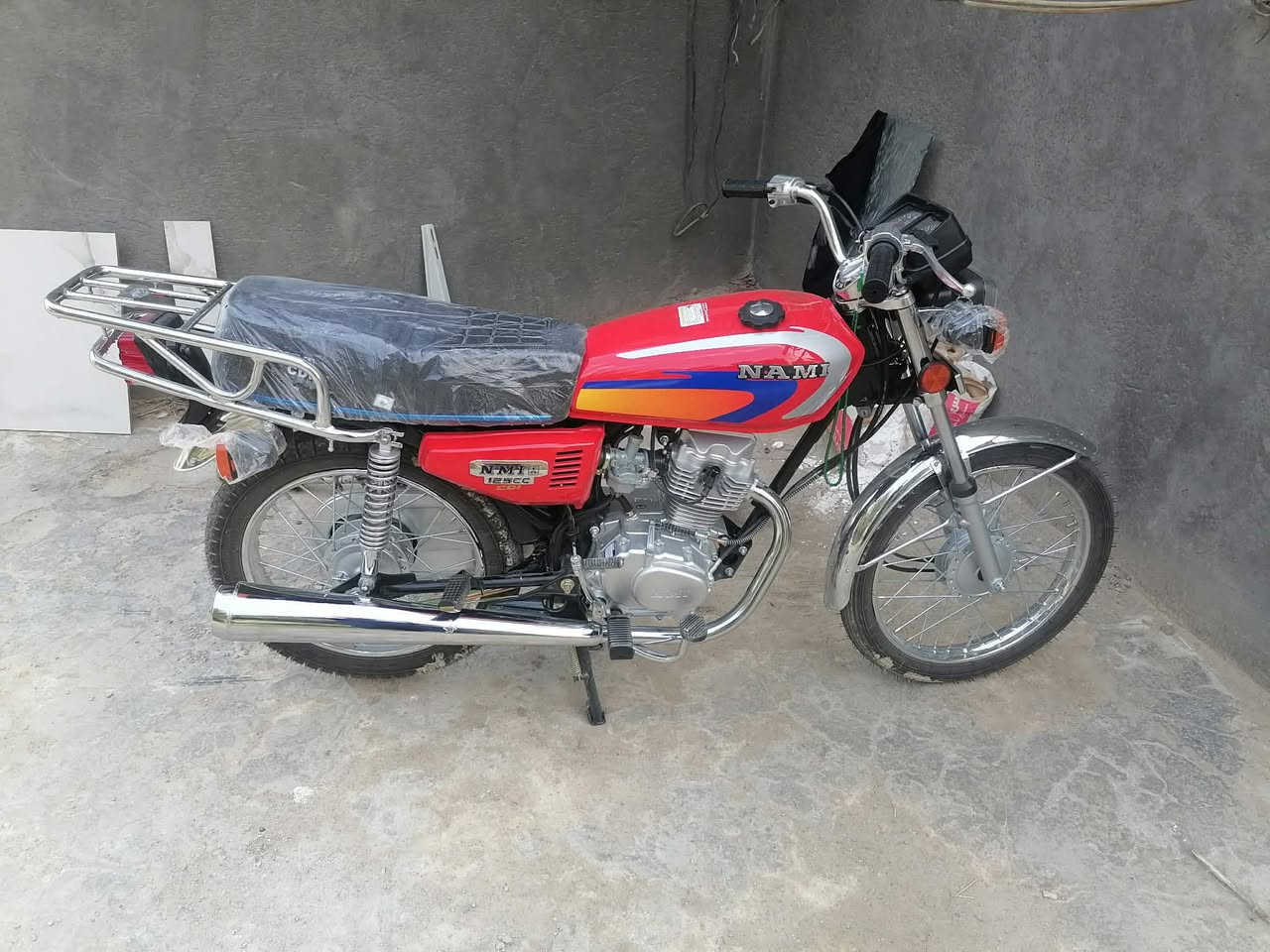 سلام عليكم شباب دراجه نامه البيع بعدهي ماساحكه طالعه اول يوم رمضان أوراق سكنر مكلف بل نشر  سہٰجاد محہٰمود


**إذا كنت صاحب هذا الإعلان وتريد حذفه لأي سبب، رجاءا أرسل رسالة إلى الدعم الفني**