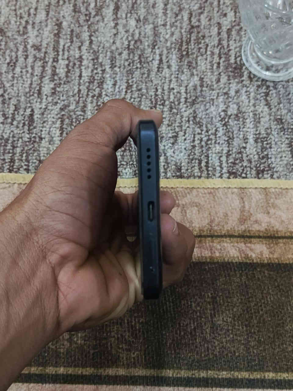 السلام عليكم بوكو اكس 6برو ملحقاتة كامله 
الست مال اطفاء وكعت 
وبي هاي الضربه الي يم السماعه الفوك ممثره عليه 
سعره 280 قفل 
مكاني واسط قضاء الصويره 
***********
