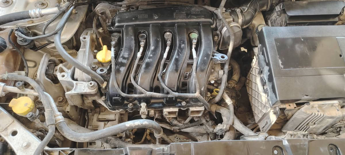 السلام عليكم
فلونس موديل 2013 للبيع فقط رقم بغداد انكليزي بأسمي والتحويل ثاني يوم
محرك 1600 نظيف
كير at  نظيف
مسويلها ادامه قايش جديد تخم نوزل +تخم بلكات جدد فلتر جديد
صدر نص عمر
السياره بلاديه بدون صبغ بيها طخه بالجاملغ جهه السائق واتبدل قطعتين جاملغ وبنيد بلاديات
غرفتها على وضع الشركة جديده ومفروشه جلد ارضيه وصندوك
ويل كب 
سنويه لغايه 2030 وهزتها جديده يعني تحويل مباشر بدون هزه
السعر 54 وبيها مجال للشراي
مكانها بغداد ابي غريب
***********
