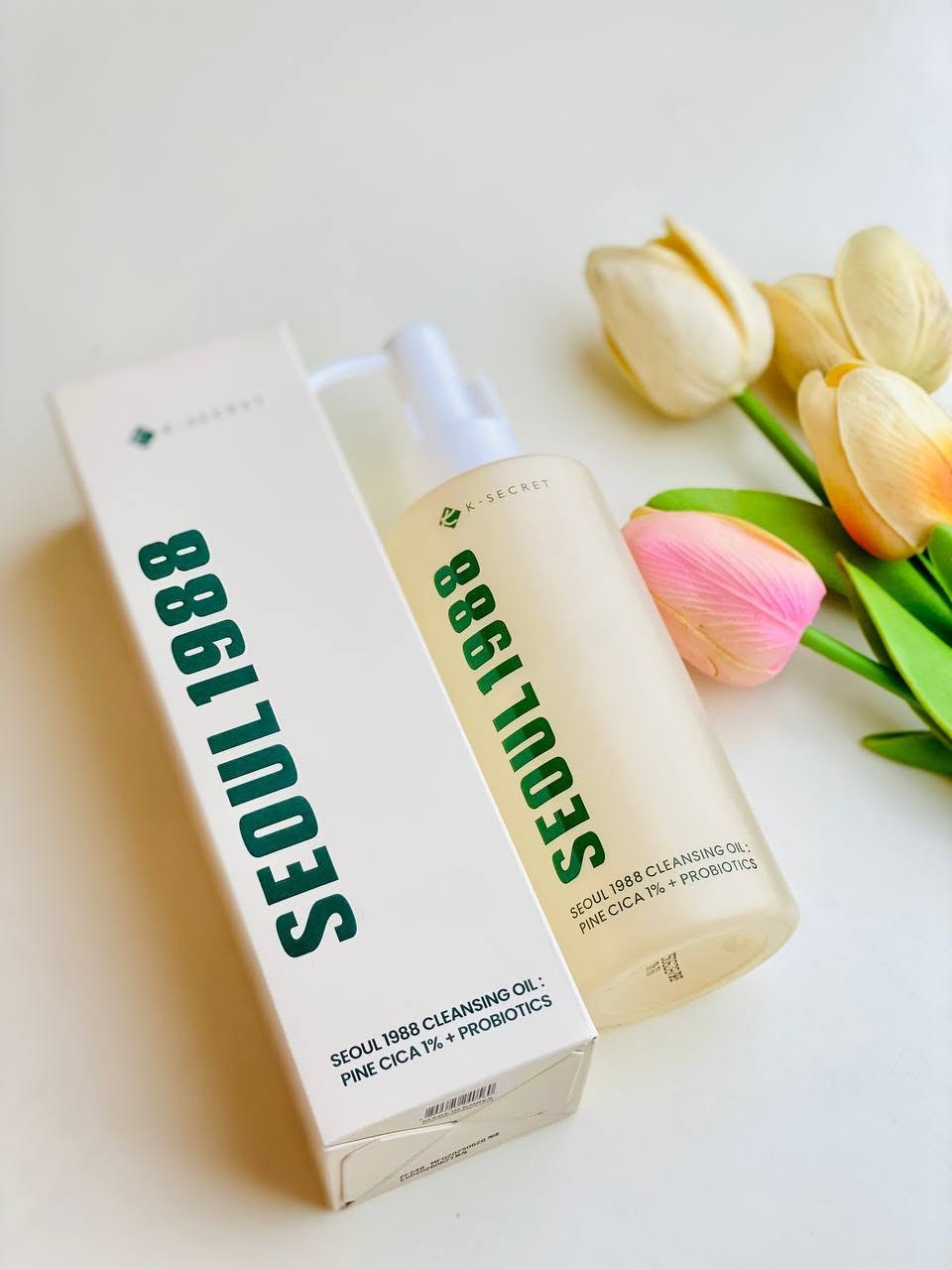K-Secret SEOUL 1988 Cleansing Oil: Pine Cica 1% + Probiotics غسول زيتي لتنظيف البشرة والمسام من المكياج والشوائب بدقة
المنتج يناسب جميع أنواع البشرة، وخصوصًا:
الحساسة ✔️
المعرضة لحب الشباب أو الزيوت ✔️ 
التي تعاني من مسام واسعة، شوائب، أو رؤوس سوداء/بيضاء ✔️ 

بلد المنشأ: كوريا الأصلي 🇰🇷

السعر : 15 الف
K-Secret SEOUL 1988 Cleansing Oil: Pine Cica 1% + Probiotics غسول زيتي لتنظيف البشرة والمسام من المكياج والشوائب بدقة


**إذا كنت صاحب هذا الإعلان وتريد حذفه لأي سبب، رجاءا أرسل رسالة إلى الدعم الفني**