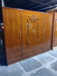 دولاب ٤باب • مستعمل نظيف • غرفة نوم