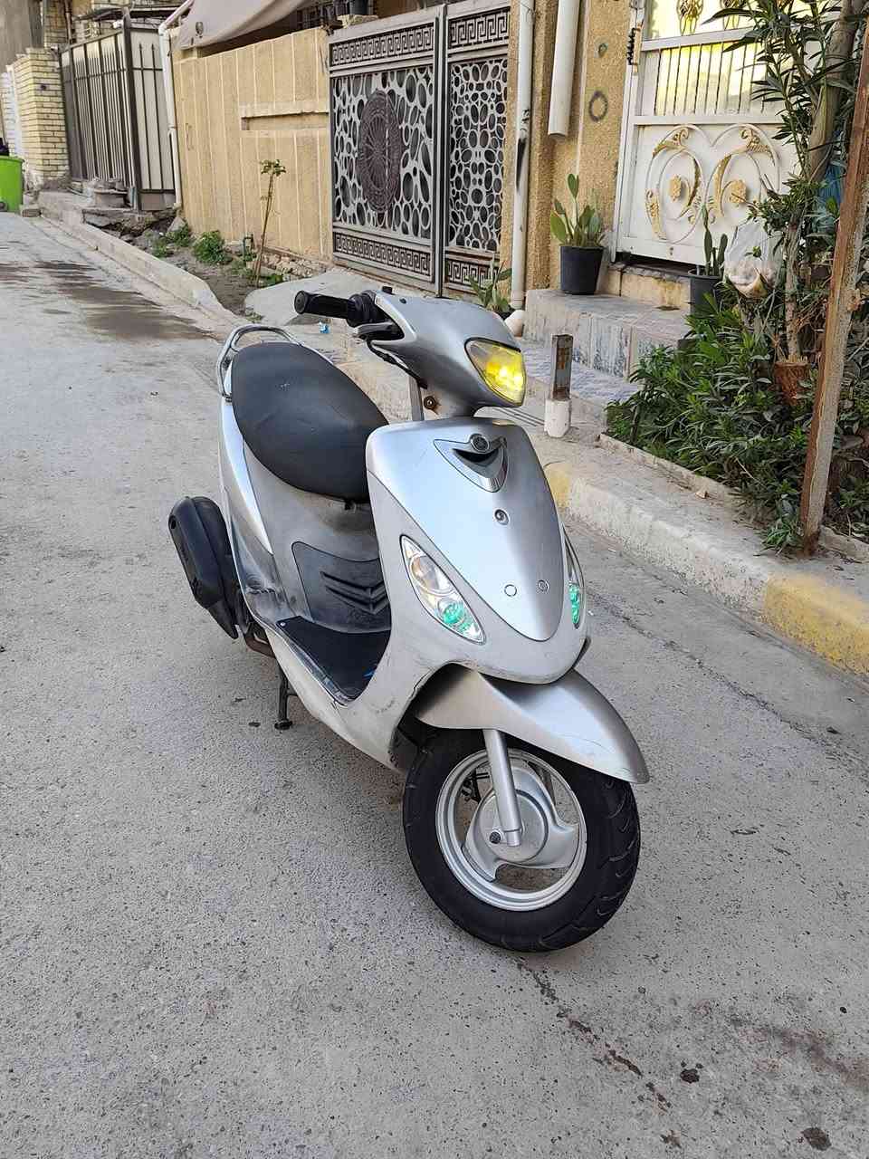 سلام عليكم ماكس منغولي جديده رمبه قبل شهر نازله مكفوله من كلشي للبيع 700 بيها مجال بغداد زعفرانيه ***********
