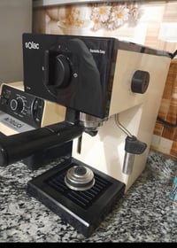 اغراض مستعمله • نضيفه • الكترونيات