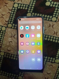 A11 الذاكره ٣٢ عيبه الوحيد بيه فطر بل شاشه مأثر  عليه السعر ٢٥ الف الر...