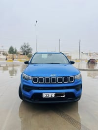 Jeep compas 2023 پارەی یەک لاکشمیبایە 5 پارچەی هەیە بە سبۆغ عام دەفرۆش...