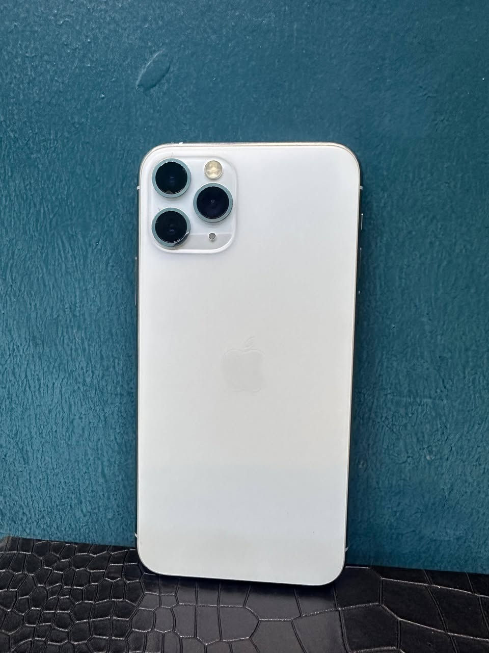 السلام عليكم ايفون 11 برو ذاكرة 64 مبدل شاشه تجاريه وبطاريه اصليه اصليه حته مطالعه بالاشعارات الجهاز نضيف جداً بيع ب 185 او مراوس المكان بغداد غزاليه


**إذا كنت صاحب هذا الإعلان وتريد حذفه لأي سبب، رجاءا أرسل رسالة إلى الدعم الفني**