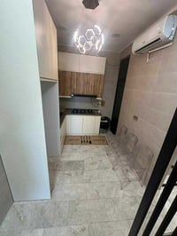 للايجار للايجار 🏠🏠 منزل المساحه 55 متر طابقين جديد لوك يحتوي على 2 غرف...