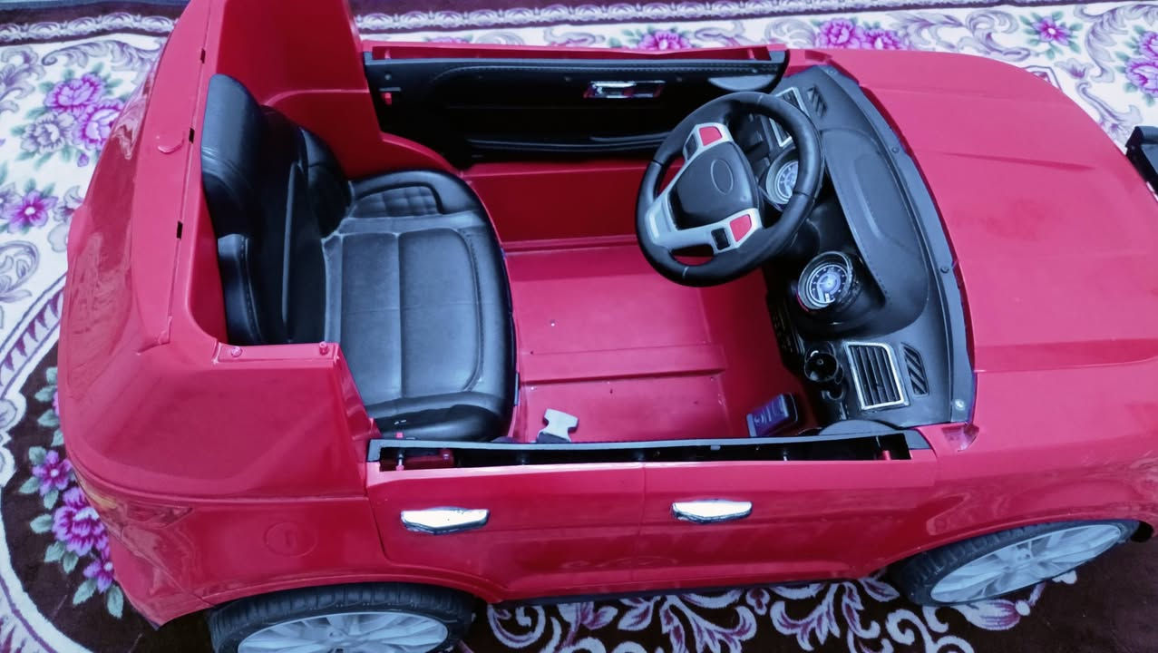 سلام عليكم سياره شحن نضيفه ما بيه عطل فقط شاحنه انكطعت تجي بدون شاحنه سعره 40 وبي مجال للشراي للتصال ***********. مجاي اكدر أعلق تعالو خاص
