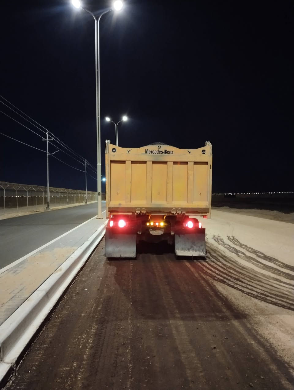 للبيع البي فرنسي مديل 92 مجموعه نص تخم تاير قماره مكفوله من كلشي شاصي مكفول رقم دهوك مكان البصره دير ***********
