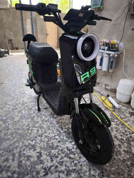 للبيع دراجة شحن R9 نوع وينلي أستخدام جدا قليل وجدا نظيفة مكفولة من كافة النواحي...بطاريات 32 أمبير...ملحقاتها سويچين وبصمتين وسلة ومرايتين وشاحنة الأصلية.
السعر 450
 ***********
