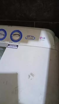 غسالة LG • 10 كيلو • بغداد الشعب