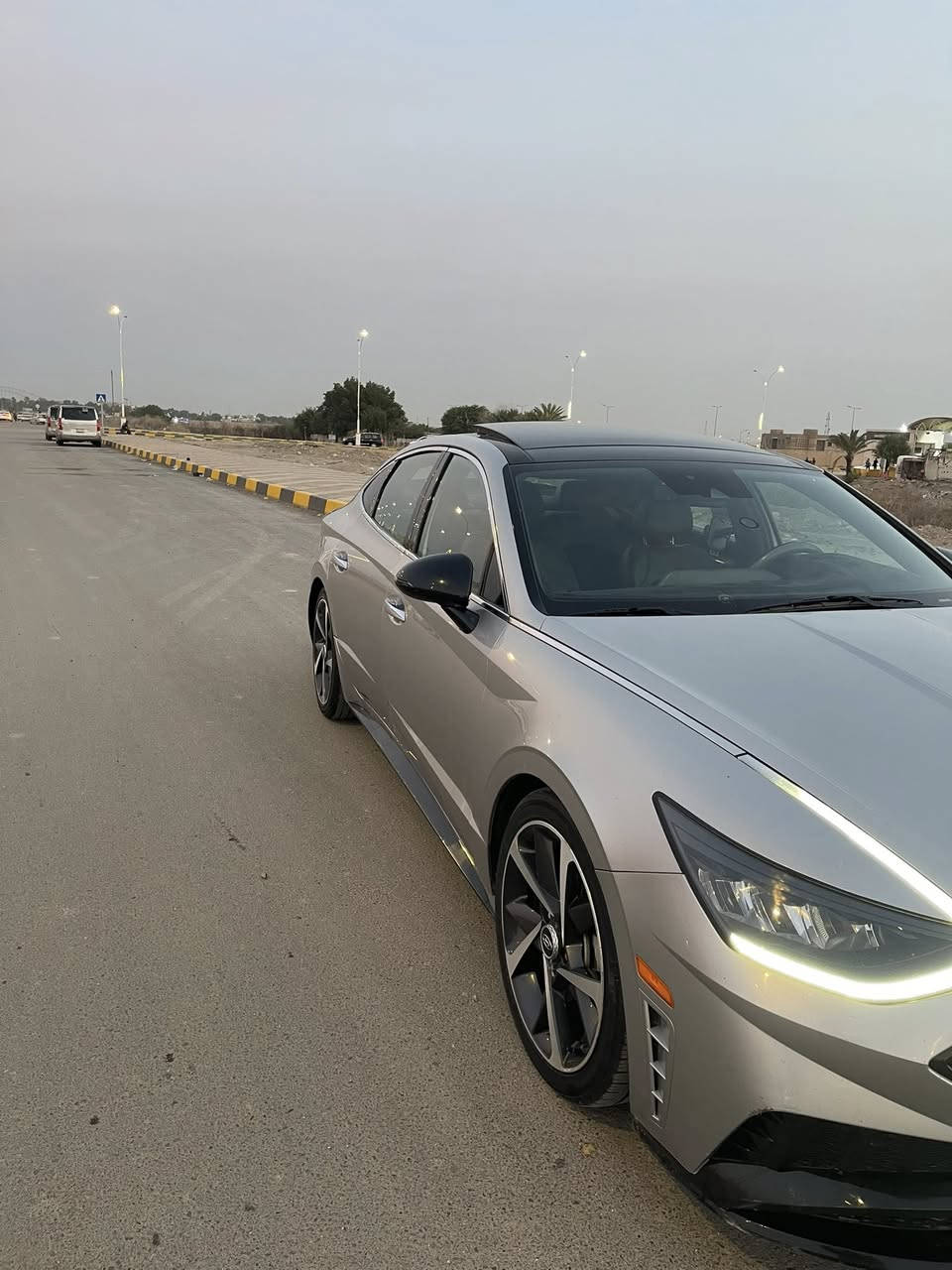 يالله سلام عليكم شباب سوناته مديل 2022فول واريد امريكي حادث فقط باب مبدل سياره كلش نضيفه مكينه تيربو 1600 وباقي مواصفات الفول معرفه رقم بغداد مشروع وطني سعر 185وبيه مجال رقم ***********مكان سياره ذي قار
