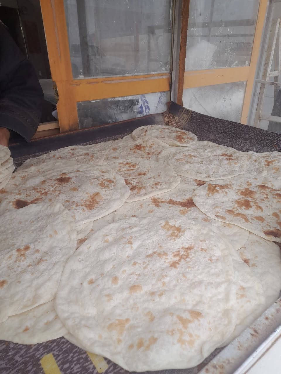 تم بحمد الله أفتتاح أفران ومخبز الحازم في/تكريت/القادسية، قطعه٥٠٠ ،قرب المجمع الطبي التعاوني ومن الله التوفيق، للحجز والاستفسار ***********
