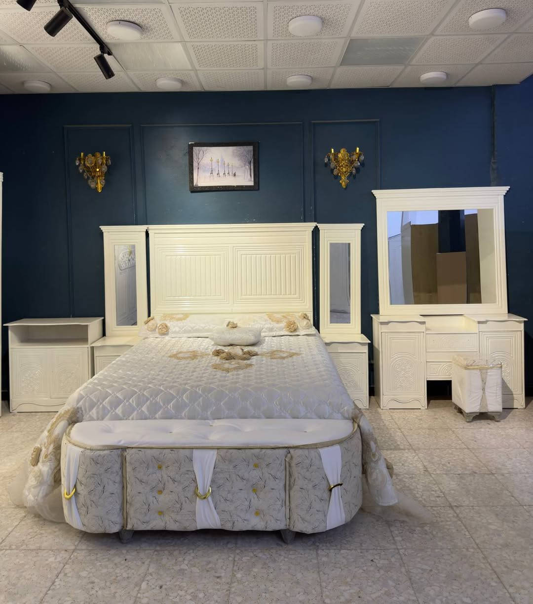 متوفر الان موديل جديد ..
بالعافيه ع اليحجز هذا الموديل 
السعر مليون فقط

غرفه نوم داخل معاكس خشب 3 ملم
خارج تحفير sns انديف 5 ملم

الصبغ حراري درجة اولى

6باب  متكونه من 9قطع

زاويه تصميم كنتوري بارتفاع الكنتور

السرير بلاويد اسود 6ارجل

قياس الكنتور ارتفاع 2.40 وعرض 3.20

النقل والشد مجاناً داخل بغداد 
 
يوجد توصيل الى جميع المحافضات وباسعار مناسبه

للحجز والاستفسار مراسله الصفحة

G


**إذا كنت صاحب هذا الإعلان وتريد حذفه لأي سبب، رجاءا أرسل رسالة إلى الدعم الفني**