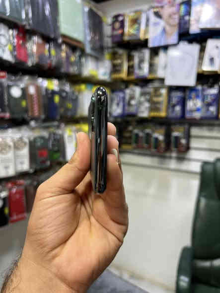 11 بروماكس
ذاكره 256

نموذج M ((تك سيم )) 

بطاريه 98

شرط ما مفتوح 

حيل نظيف 

سعر الجهاز 440 

شراي خاص او اتصل 

***********

***********
